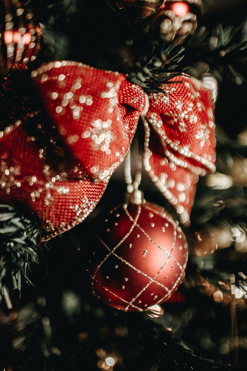 5 Tips for Saving Around Christmas