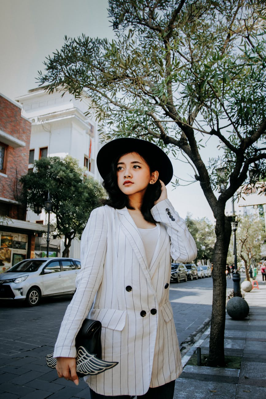 MODERN ETIQUETTE; SOFT LIFE; SLOW LIVING; HIGH VALUE