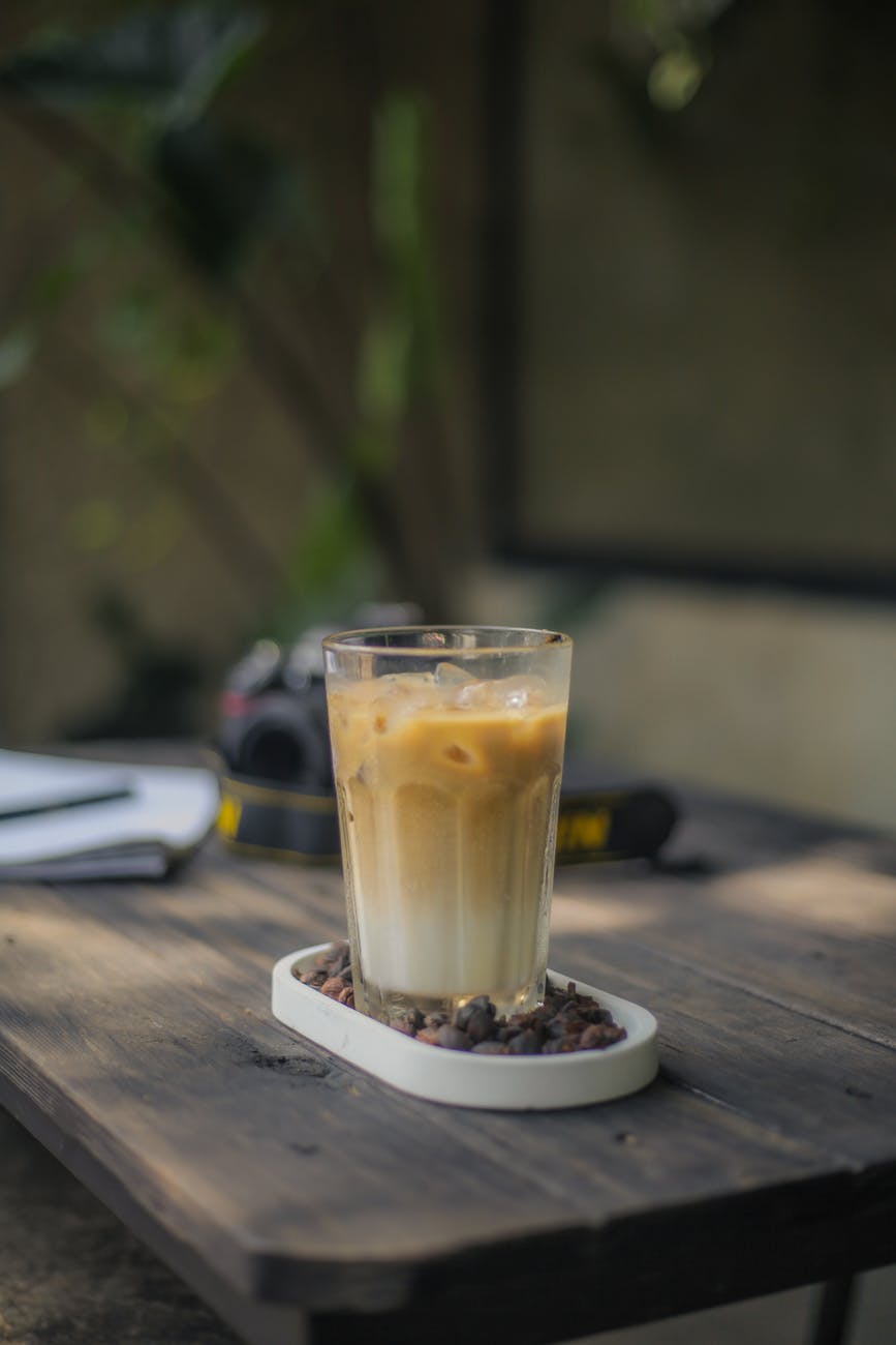 Photo by Sultan Basmallah on Pexels.com | Coffee and dessert pairings for summer; foodie; food content; summer menu